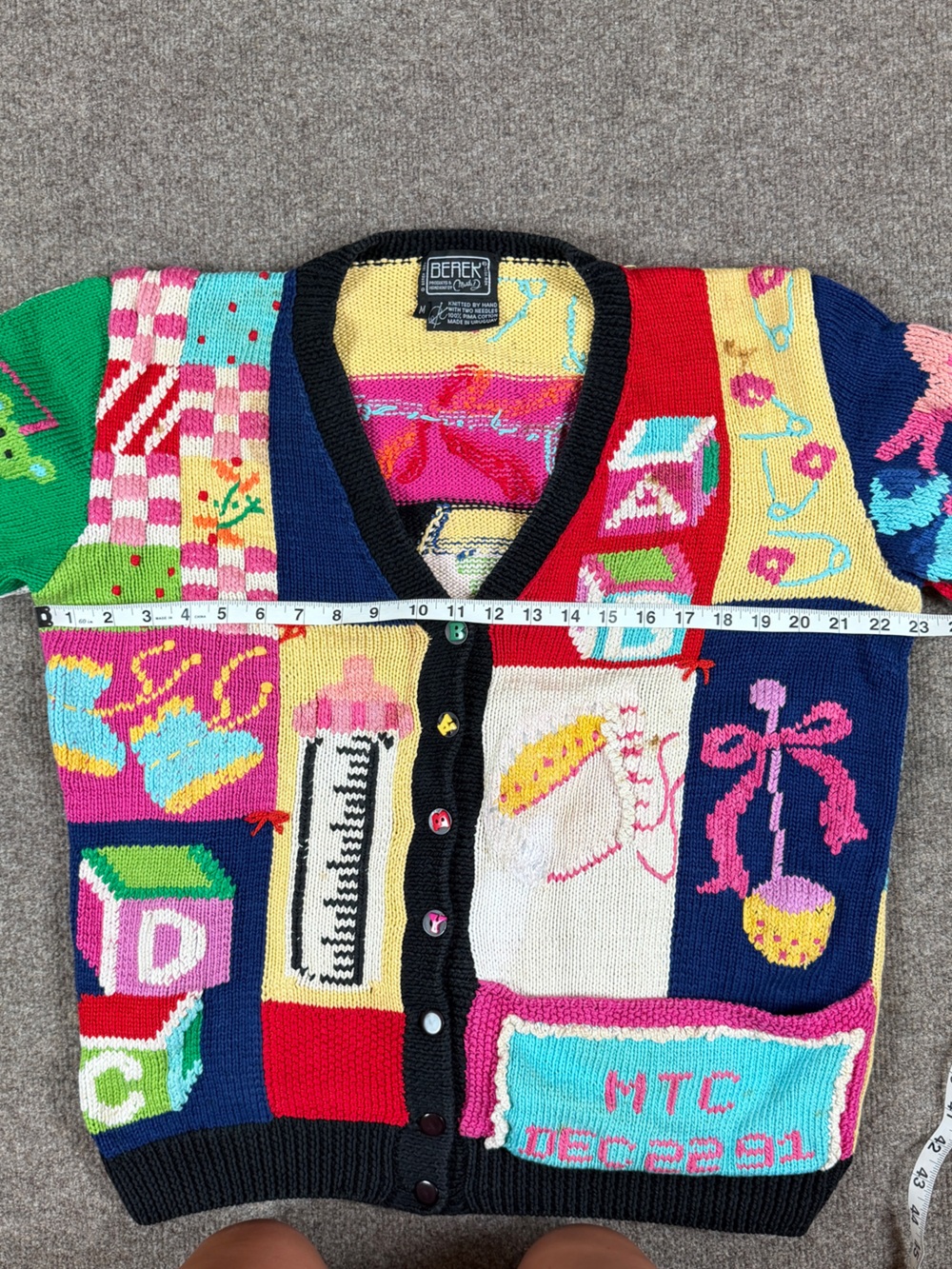 Vintage Baby Theme Hand Knit Cardigan Sweater Women’s M Art-To-Wear Teachercore - Picture 12 of 12